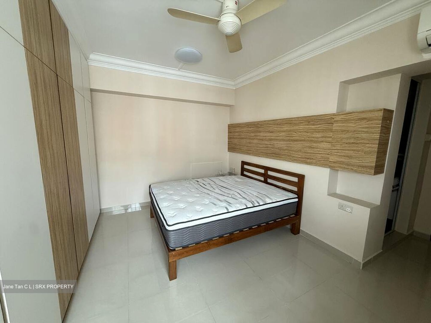 Blk 285C Toh Guan Road (Jurong East), HDB Executive #627111841